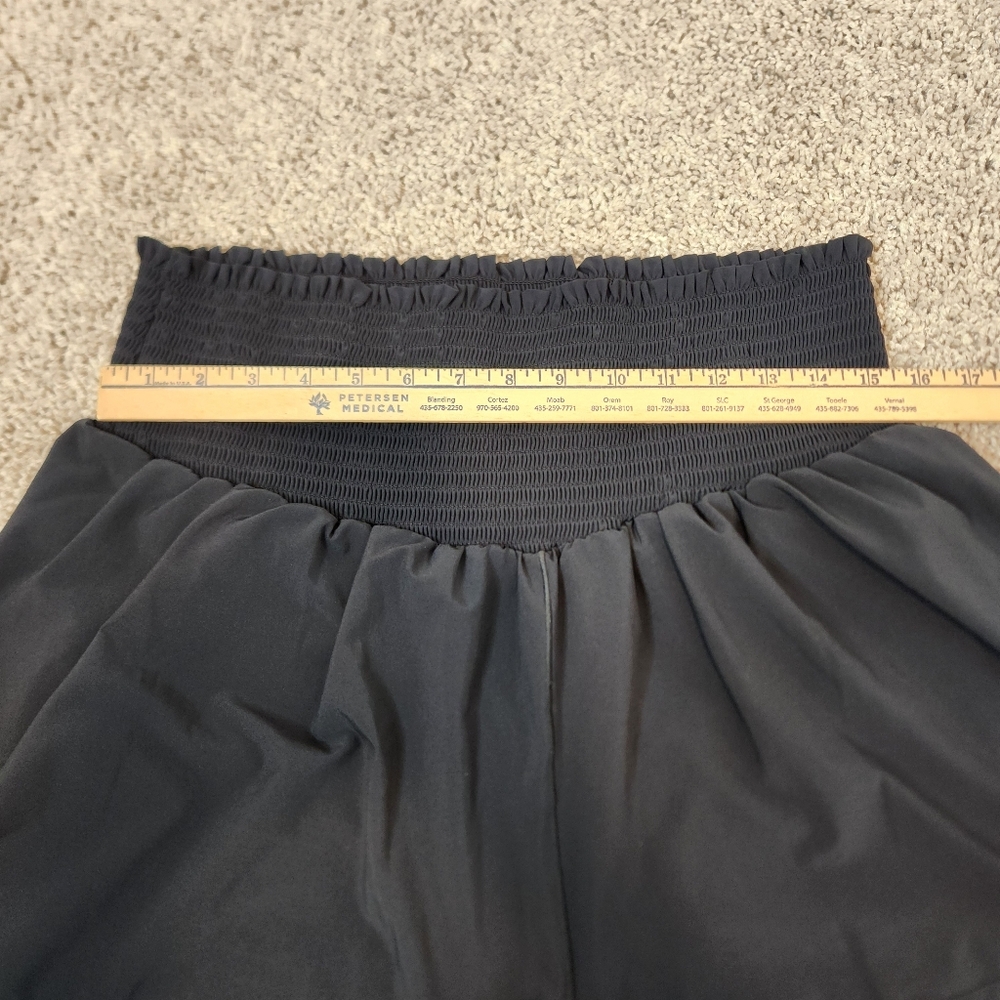 Aerie Real Me Smocked Running Short Size XXL - Picture 5 of 6